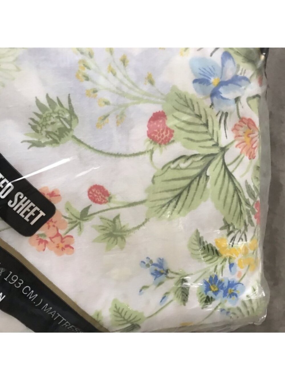 Vintage Pequot Double Fitted Sheet Floral Berries Cottage Gardens 54"x76" USA - Picture 5 of 12